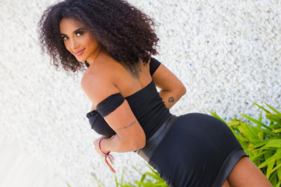 MANUELA BORGES - Foto de Capa