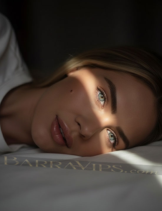 BIANCA MOREAU - Foto 7